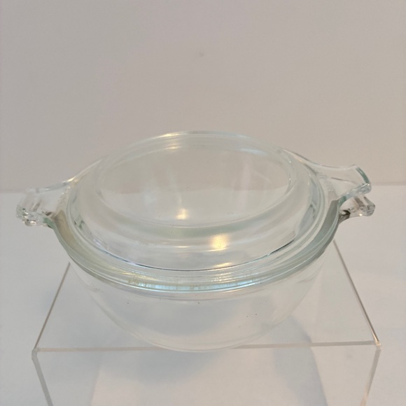 Pyrex Clear Glass Mini Covered Casserole 810 & Refrigerator Dish 501-B - Picture 2 of 8